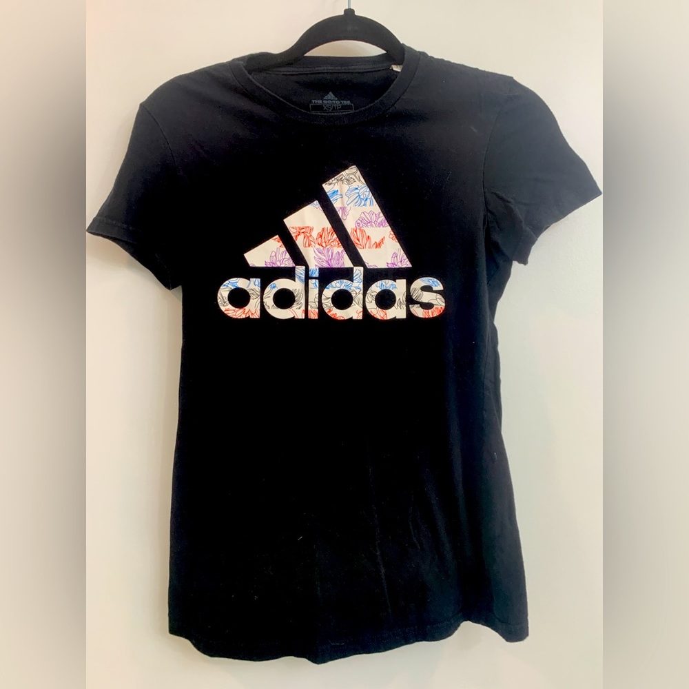 Womens Adidas T-shirt